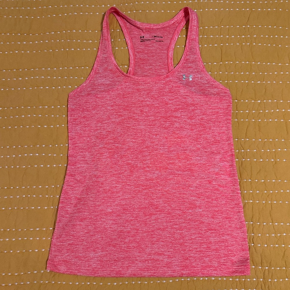 UNDER ARMOUR Coral Dry-fit tank top. Size small